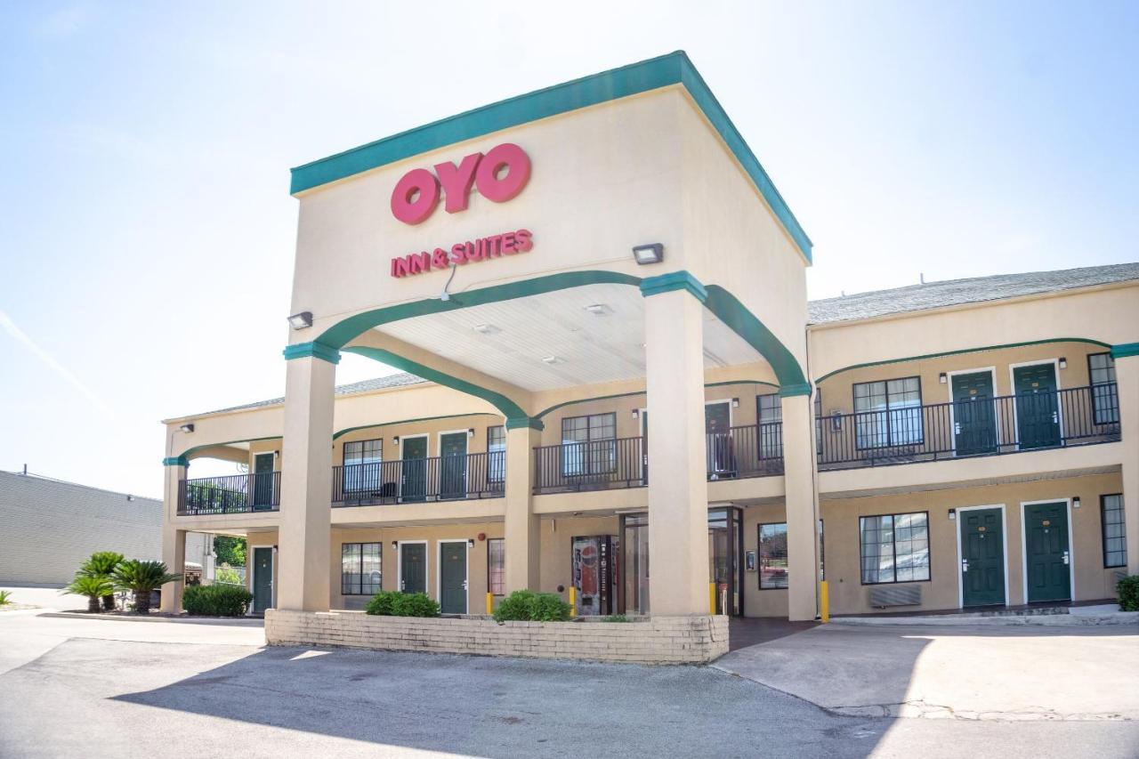 Oyo Inn & Suites Medical Center San Antonio Buitenkant foto