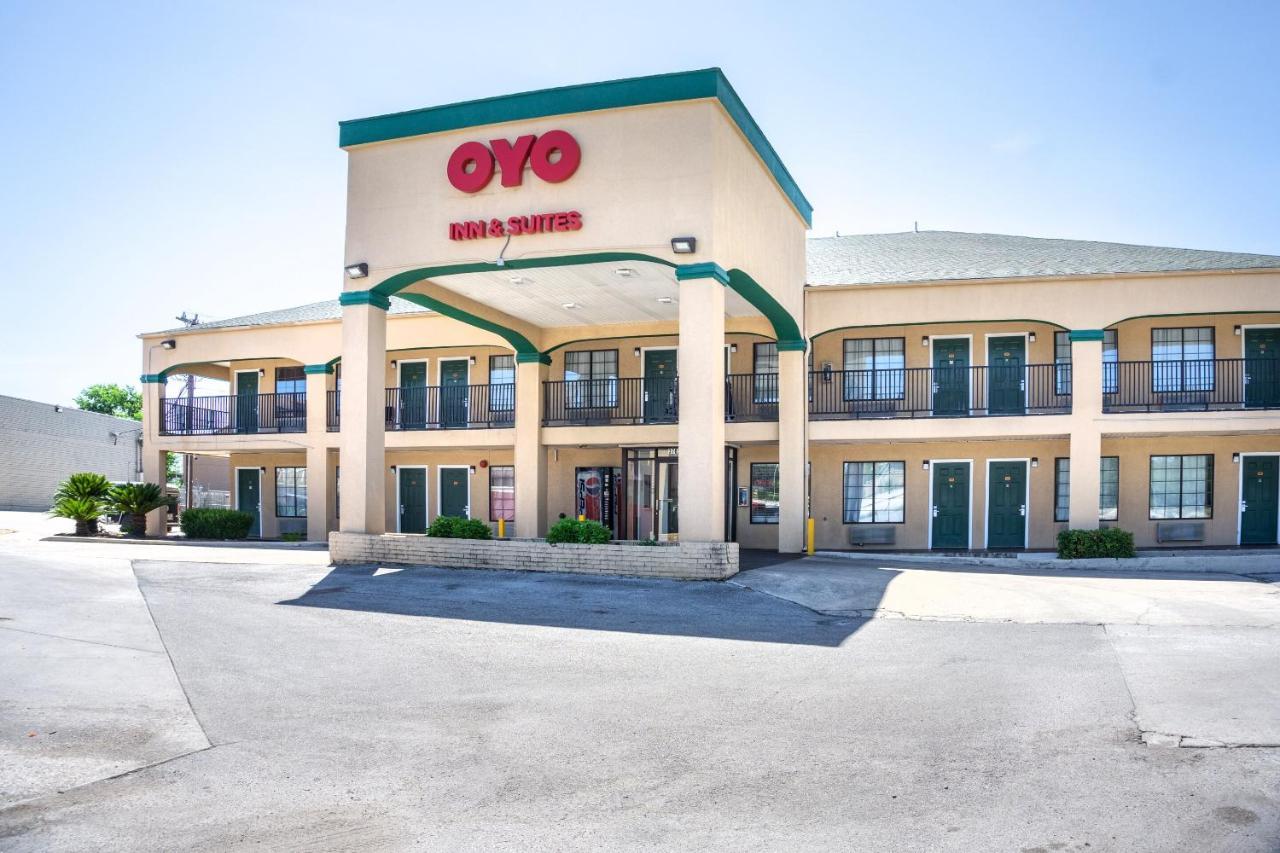 Oyo Inn & Suites Medical Center San Antonio Buitenkant foto